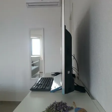Studio Apartment Luce 2 Marina Exterior photo